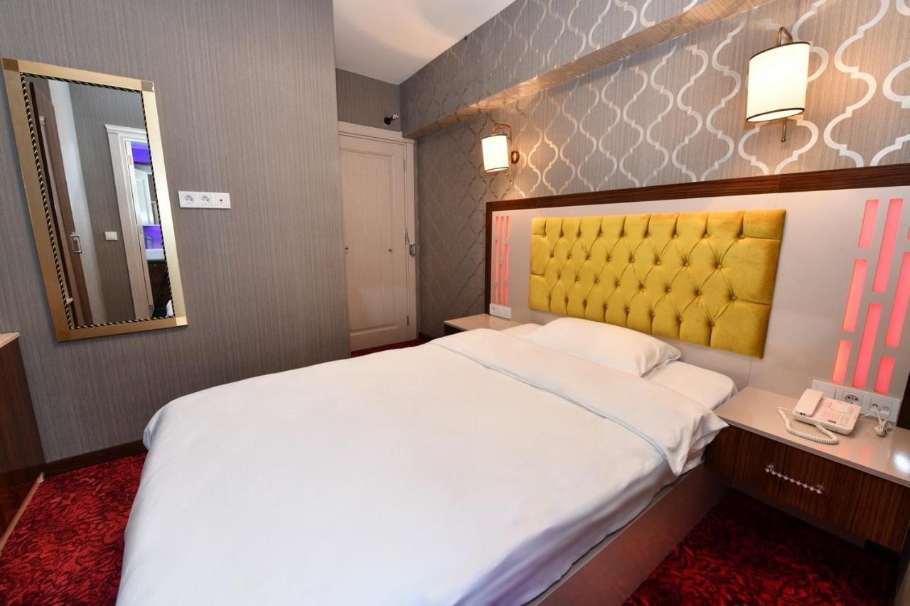 Sea Moon Hotel อิสตันบูล ภายนอก รูปภาพ